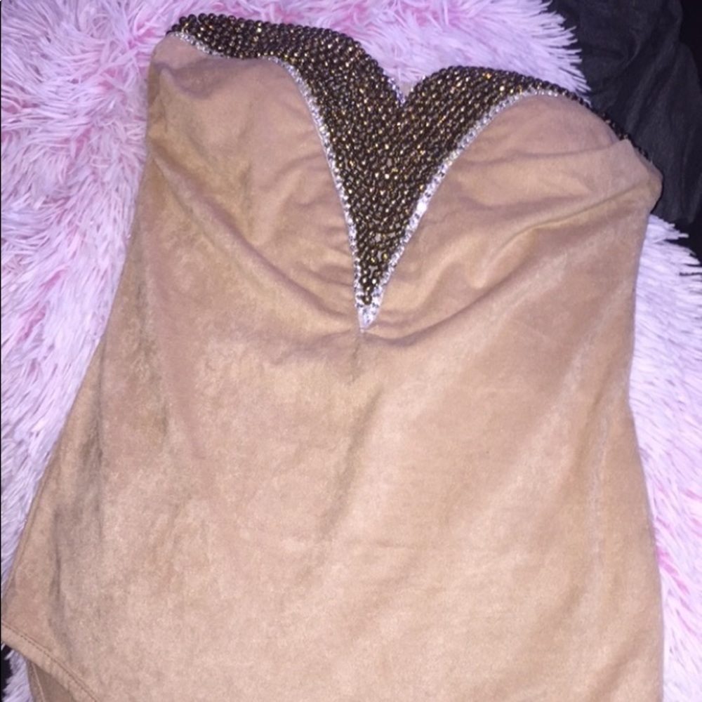 Nude top